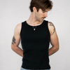 Schwarzes Basic-Tanktop